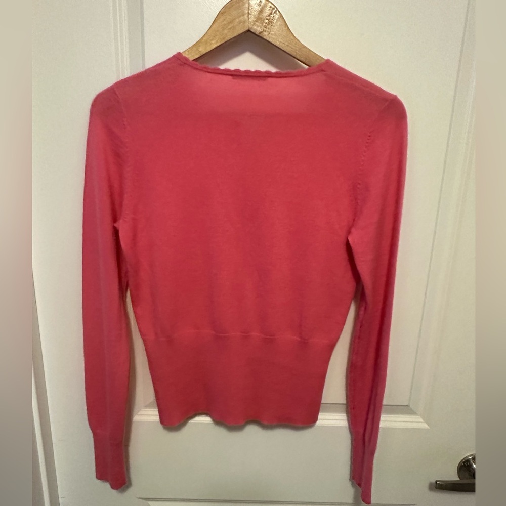 Elie Tahari pink cashmere cardigan w pearl daisy buttons. $328 retail. EUC - Picture 4 of 8